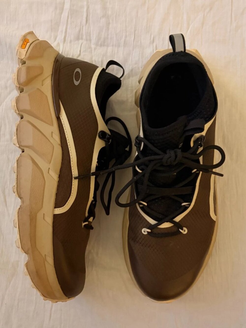 Oakley Light Shield Brown/Black/Beige Trainers